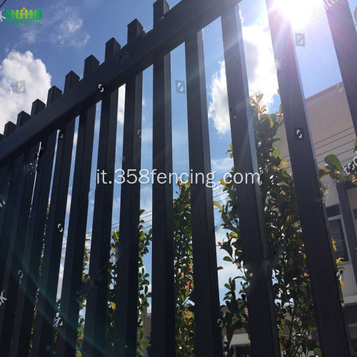 Usato recinzione in ferro battuto per giardino Derocation